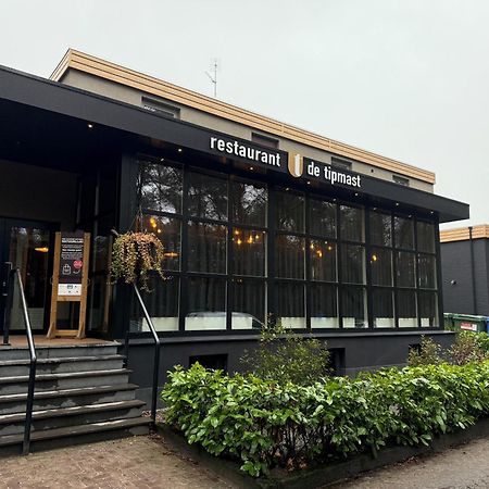 Hotel Pension De Tipmast Bladel Bagian luar foto